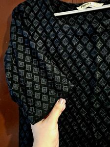 Black Chikunkaari Kurta
