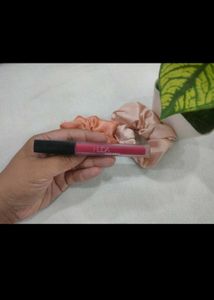 HUDA BEAUTY matte Liquid Lipstick Combo