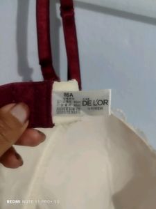 Delor by Vivien Bra🍒