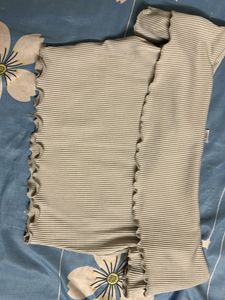 H&amp;m Crop Top - Size Small