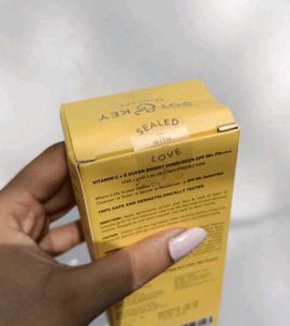 Dot &amp; Key Vitamin C Super Bright Sunscreen