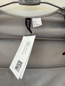 H&amp;M Square Neck Long Sleeve Top/Size-S