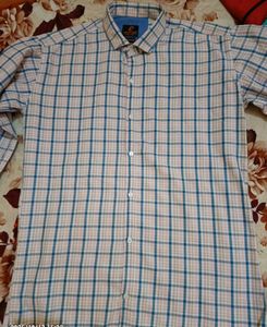 Chapter 1 Plaid Button-Down - Medium
