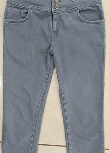 High Rise Skinny Fit Stratchable Jeans