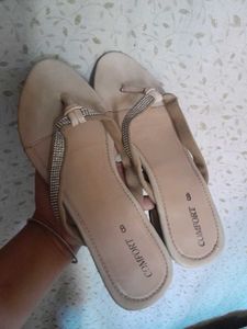 Comfort Beige Flip Flops