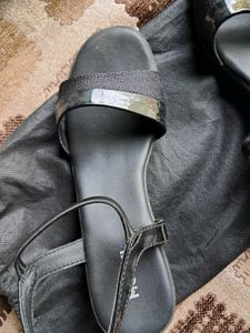 Unused Mochi Sandals With Box Heels