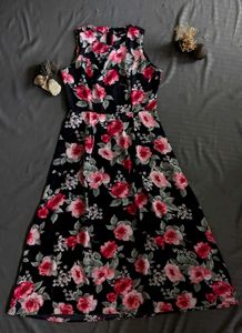 Abof - Black Floral Maxi Dress