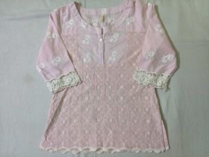 White Embroidered Top💗