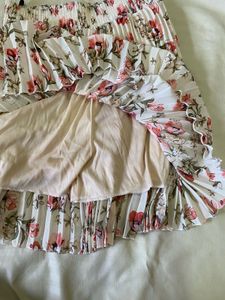 Floral Pleated Skirt