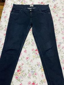 Black Jeans