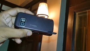 Nokia 5800 Xpress Music Old Flagship Touch Screen