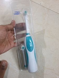 ELECTRIC TOOTHBRUSH