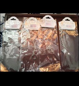 💖SET OF 4💖 BLACK PENDENT