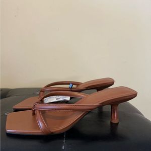 MANGO KITTEN HEELS