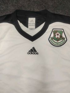 Adidas Authentic Jersey / Tshirt
