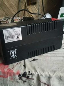 Intex Protector 725 UPS