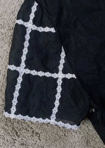 OU Black &amp; White Grid Top
