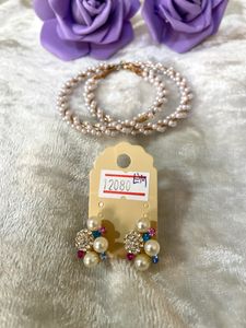 Sale Offer‼️ Combo Pearl Studs & Hoop Earings