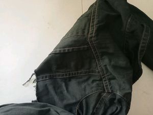 crop denim jacket