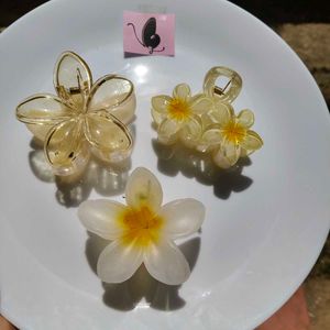 Flower Hair Claw Clips (Set of 3)