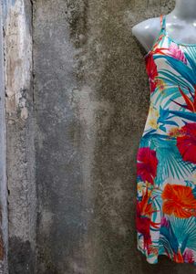 VN .Floral Bodycon Dress