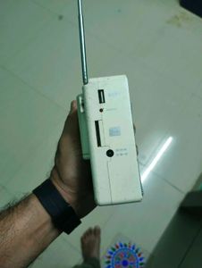 Vintage Pocket FM Radio - Not in work condi6