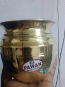 Pawan Brass Pot