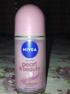 Nivea Pearl &amp; Beauty Deodorant