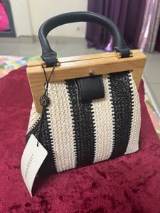 Coverstory Striped Straw Top Handle Bag
