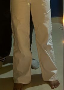 White H&amp;M Straight Jeans