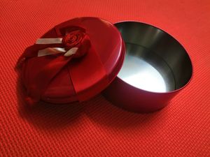 Red Colour Round Metal Box