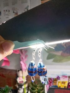Pretty glass jelly beads earrings.