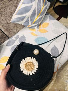 🌼 Stylish Handcrafted Jute Crossbody Bag - New Co