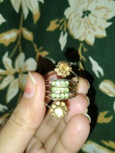 Multicolored Finger Ring