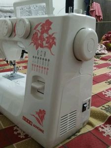 Price Reduced ..JANOME Sewing Machine Allure