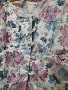 Crop floral Blouse NEW