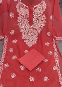 Rose Embroidered Kurta