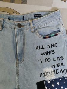 Ripped Boyfriend Jeans