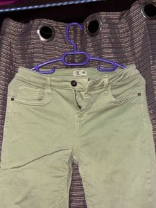 Light Green Slim Fit Jeans 👖 🪴