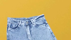 L@25 Size-28 Wide Leg Cargo Jeans