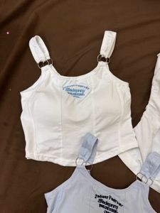 Cute Crop Top New!100% size32-34 with doomboom🥰