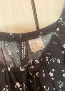 H&amp;m Crop Top