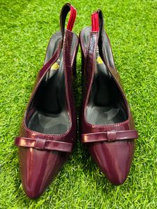 Chic Burgundy Slingback Heels