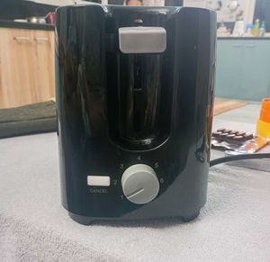 ‼️FREE DELIVERY‼️ New Pop Up Toaster