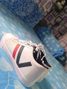 Very Good Looking Shoes And Stylish