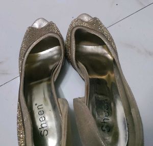 Golden Studded Peep-toe Heels