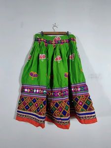 Green Embroidered Lehenga Set (Girl&#39;s)
