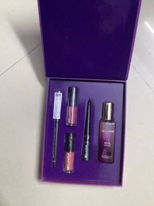 Makeup Kit