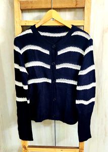 Black & White Design Sweater Size-36-38