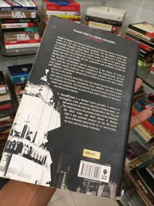 Dongri to Dubai Book